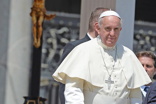 El papa Francisco dice le asusta un posible derramamiento de sangre en Venezuela