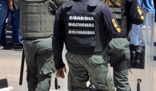 VENEZUELA: Asesinan a cuatro militares y dos policías en una ambuscada