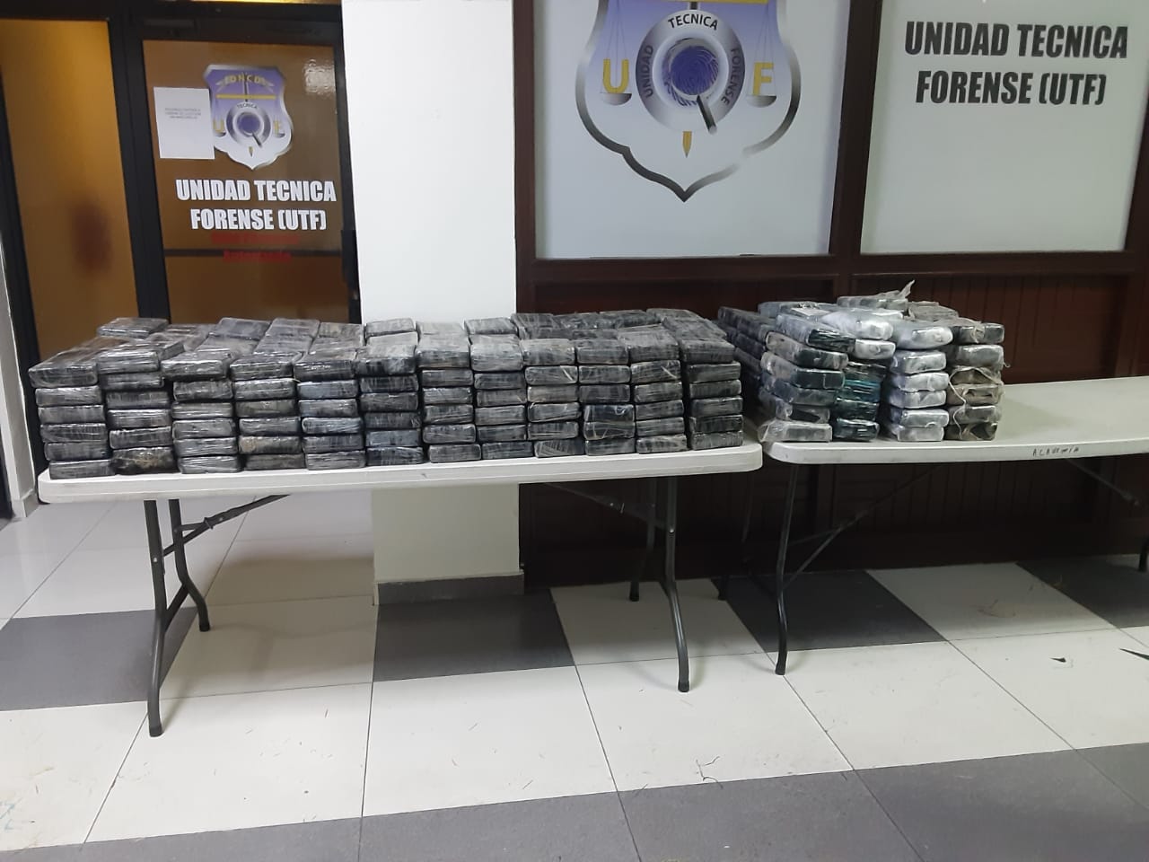En operación conjunta DNCD decomisa 298 paquetes de cocaína o heroína en la provincia Peravia