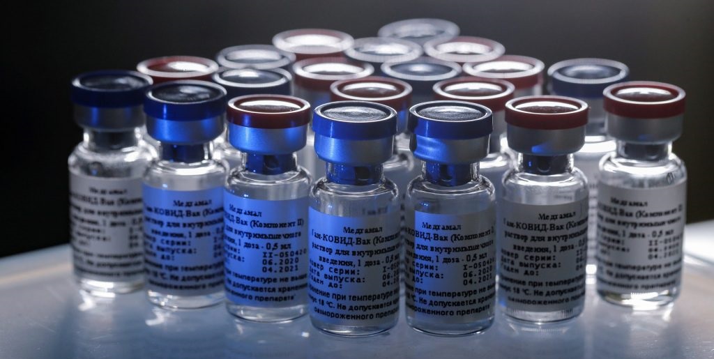 Rusia produce la primera partida de su vacuna anti la COVID-19 Spútnik V