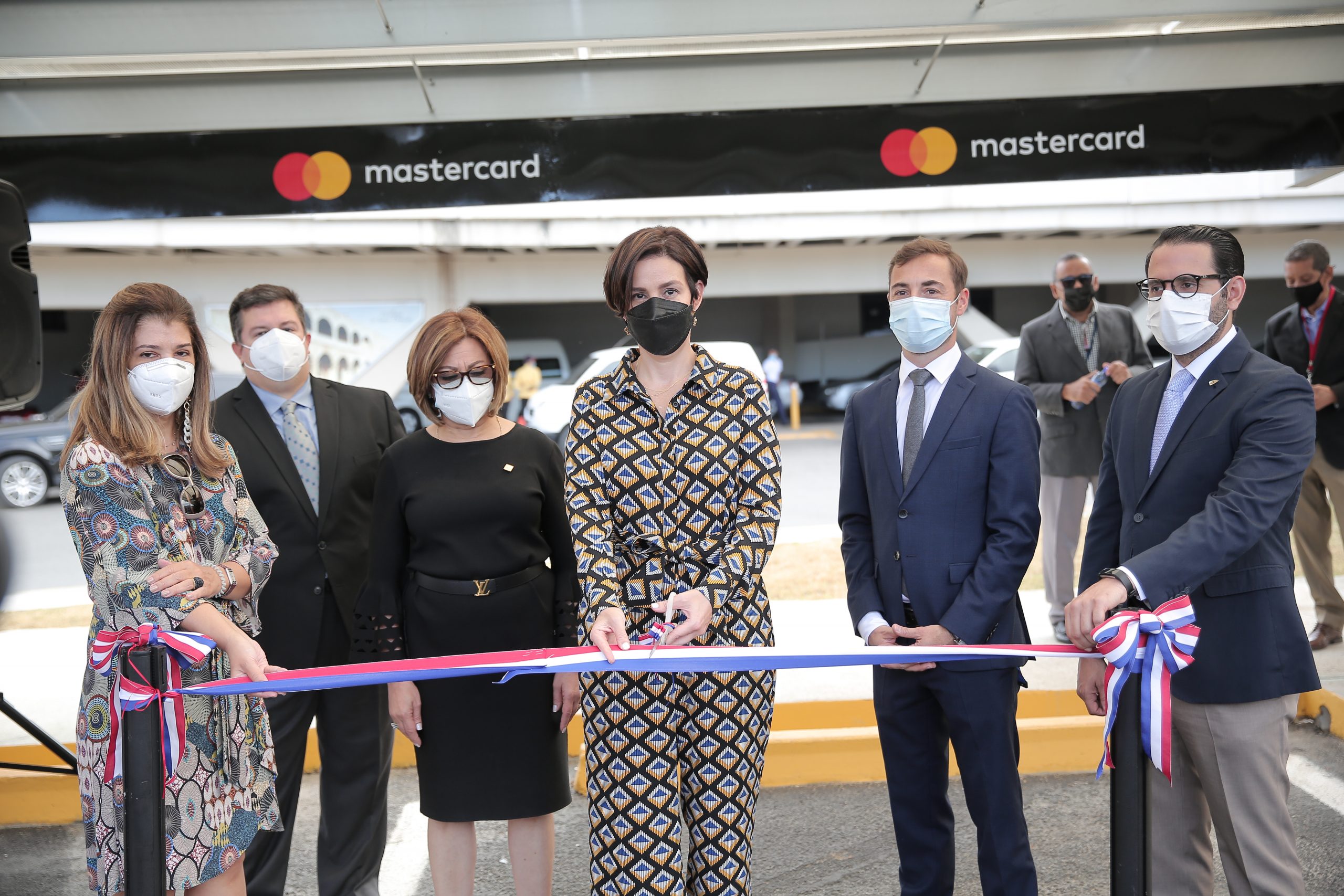 AERODOM y Mastercard presentan la nueva zona de estacionamiento Premium del Aeropuerto Internacional de Las Américas