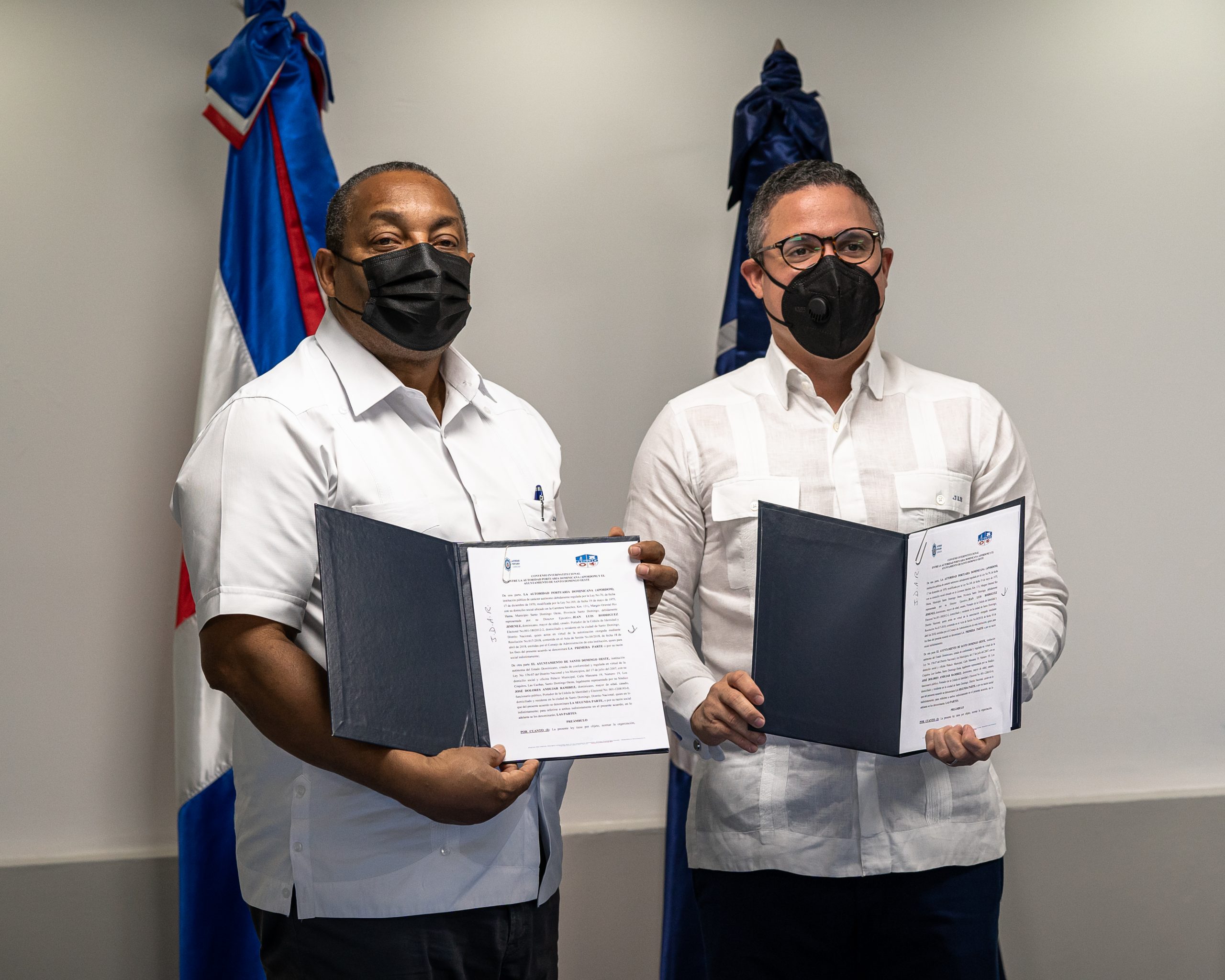 Autoridad Portuaria y  Ayuntamiento de Santo Domingo Oeste unen esfuerzos para garantizar limpieza en el corredor logístico del puerto
