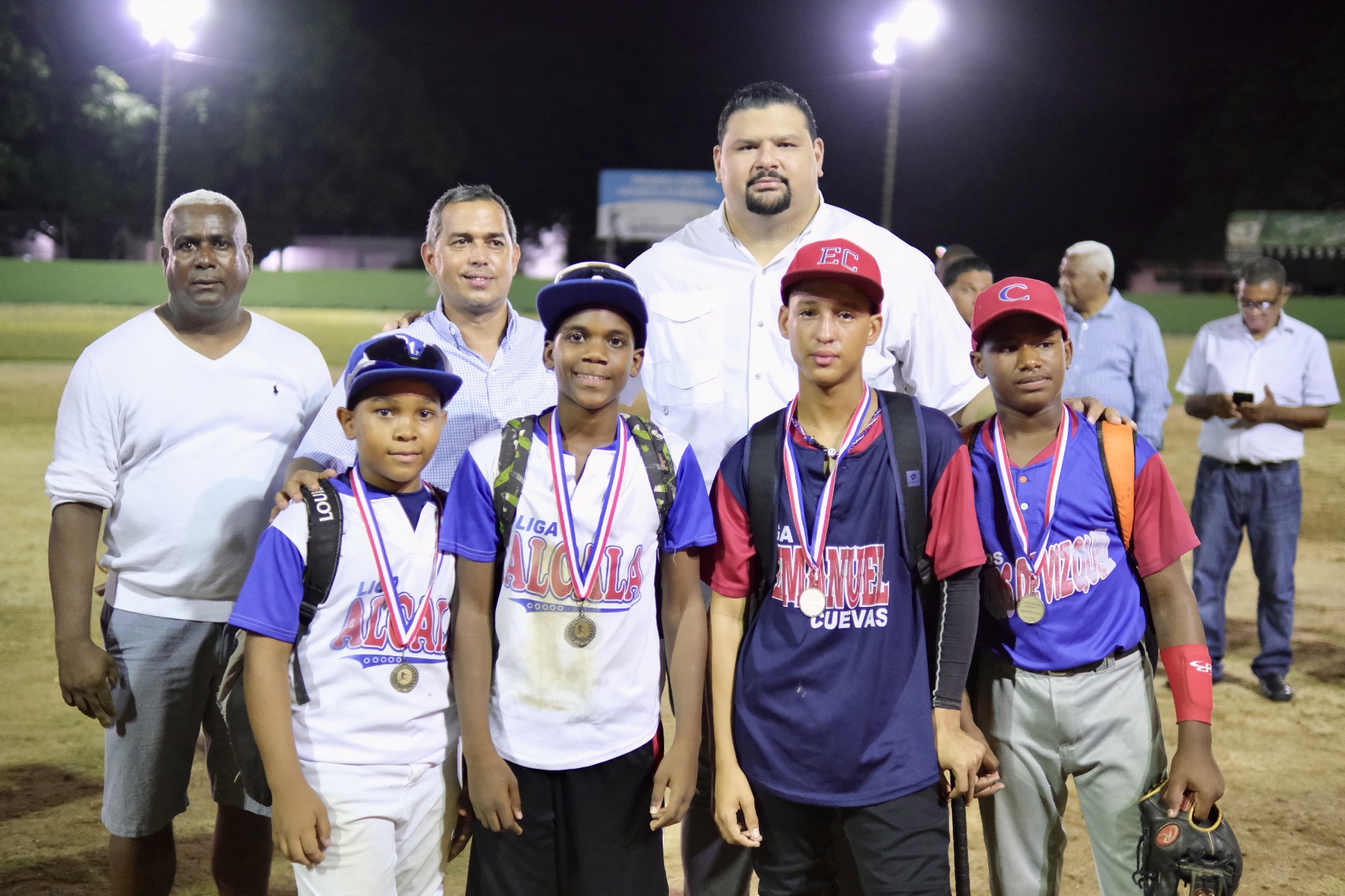 <strong>Equipo de la Academia Michel Morla de Nigua gana la Primera Copa de Béisbol Infantil Fundación Refidomsa</strong>