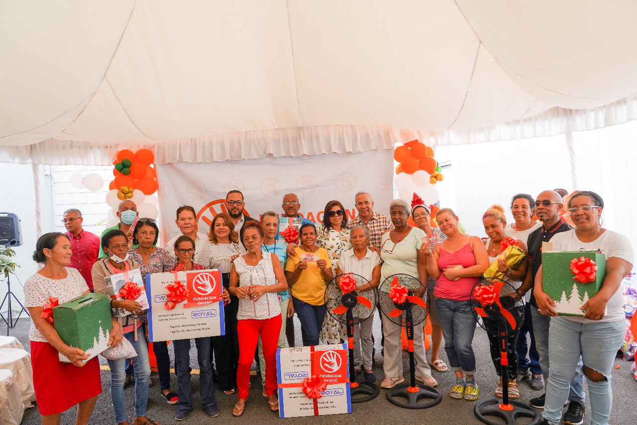 <strong>Fundación Oviedo realiza Festividad Navideña donde se beneficiaron cientos de personas</strong>