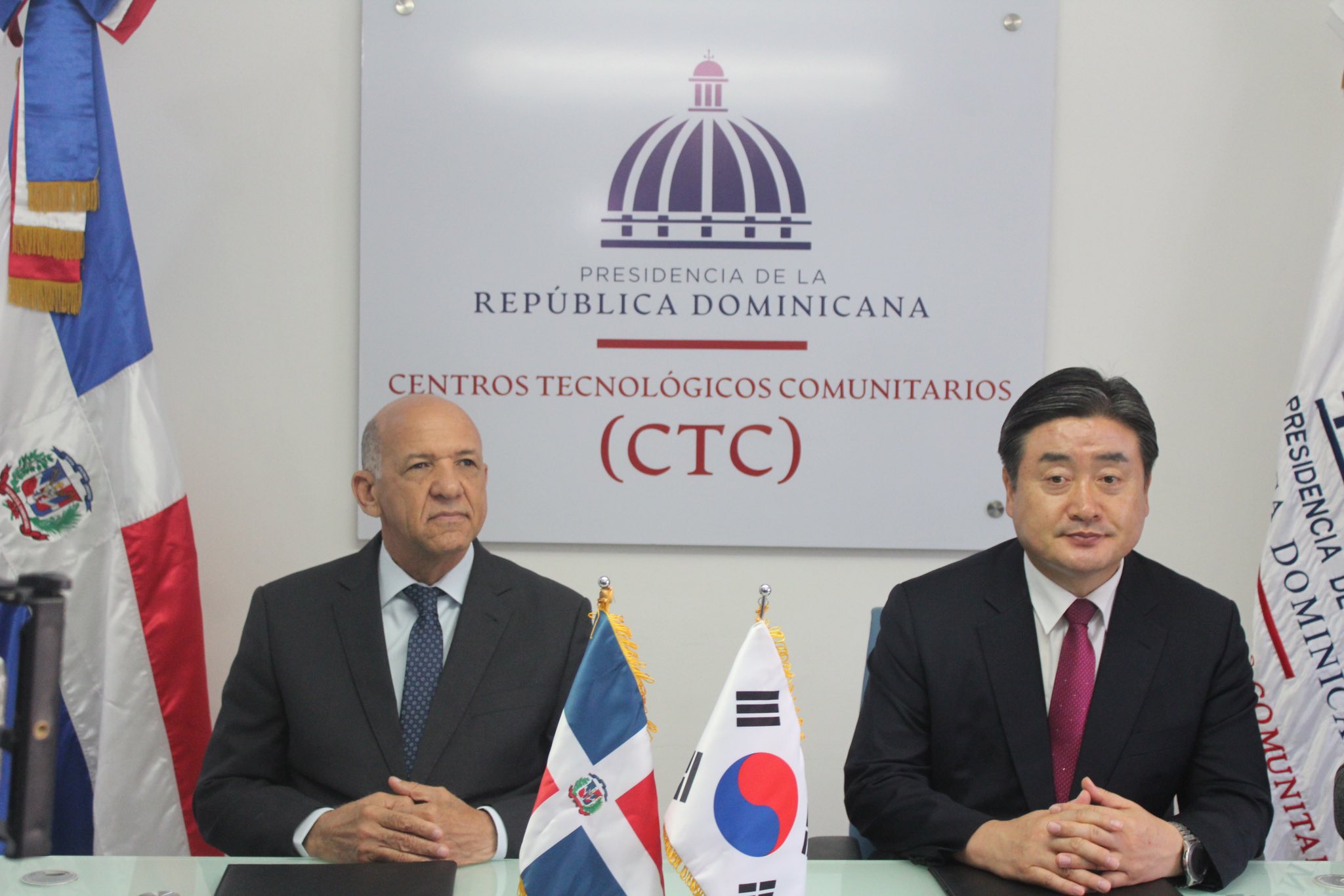 <strong>CTC y IYF suscriben acuerdo para desarrollo cultural y tecnológico de jóvenes dominicanos</strong>
